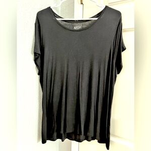 Apt 9 Flowy black top
